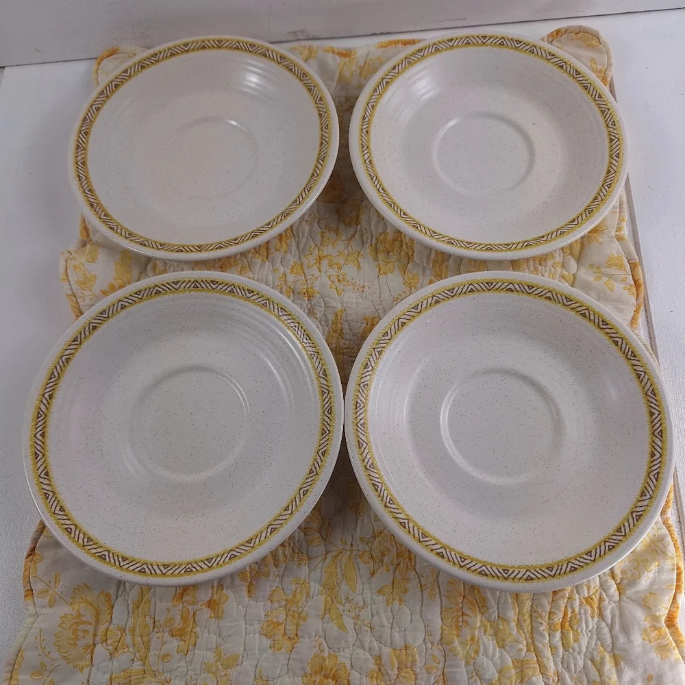 6 Vintage Franciscan Hacienda Gold Beige Speckled Saucers - 6 3/8" - Picture 4 of 8